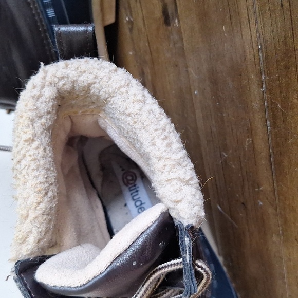 Dark Brown and Navy Duck Boots Size 6 - Picture 7 of 8